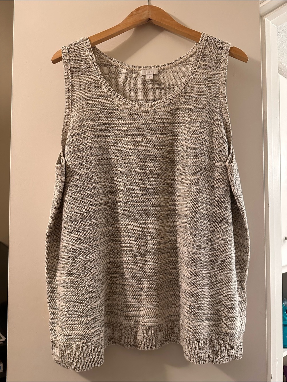J. Jill Women's 2X Knit Tank Top Sweater Sleeveless Cream Black Marled Stretch